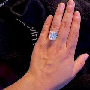 12ct Moissanite emerald shape ring 14k white gold size 7